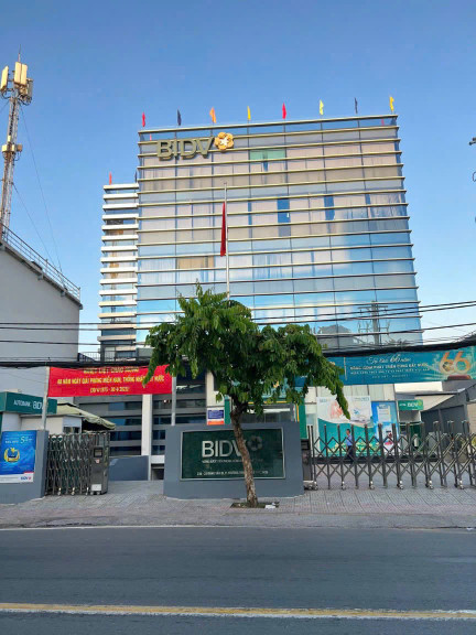 BDS HVL Bá/n toà nhà mặt tiền đường Đặng Văn Bi, Thủ Đức.