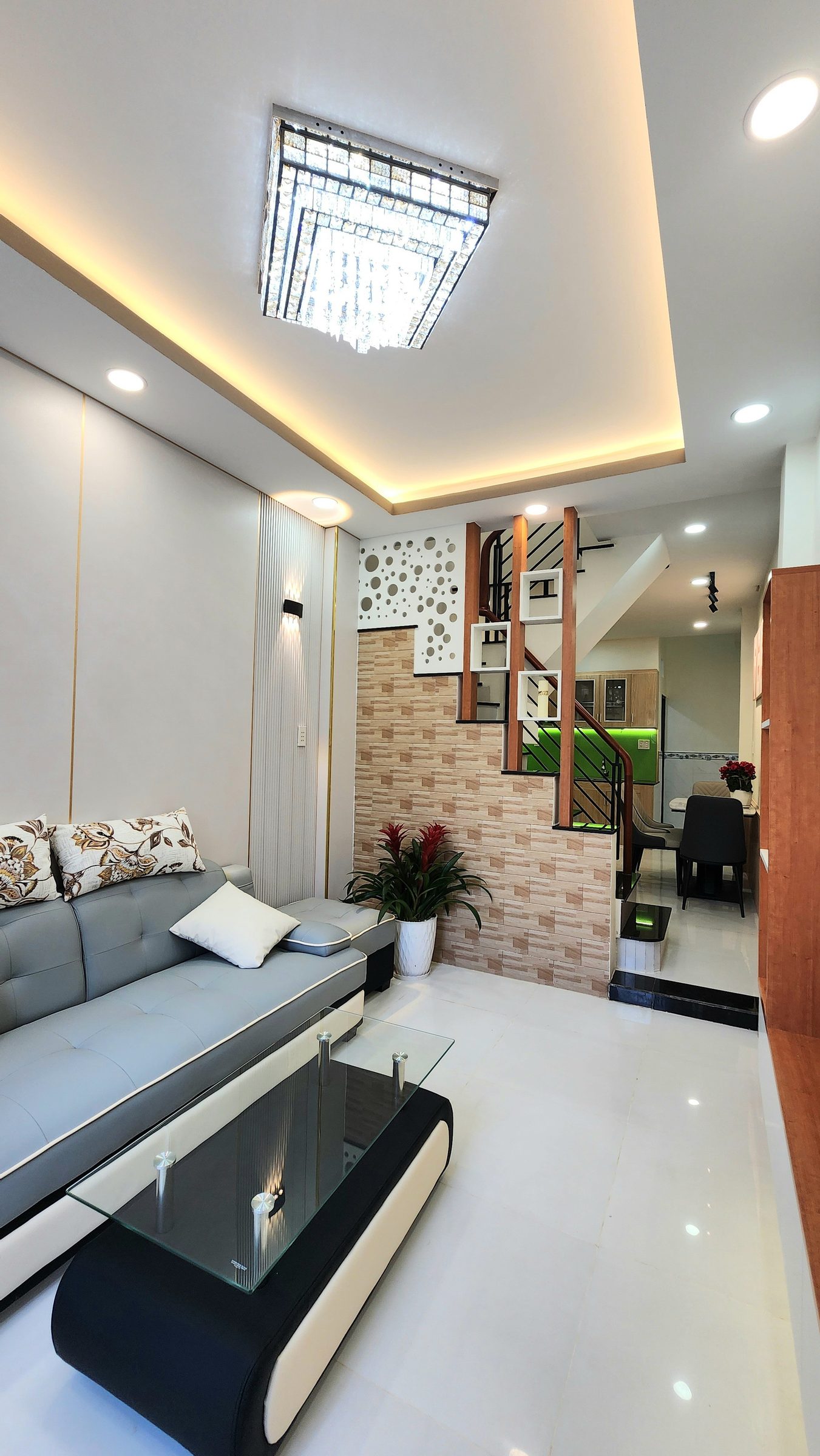 🔥 4 TỶ HƠN – NHÀ MỚI 2 TẦNG – NGAY ĐẶNG VĂN BI – FULL NỘI THẤT 🔥
