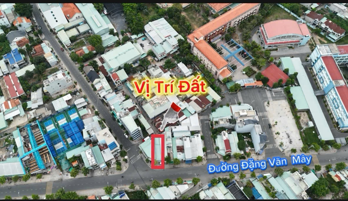 BÁN MẶT TIỀN NHỰA KINH DOANH NGAY TRƯỜNG HỌC CẤP 1-2 DĨ AN