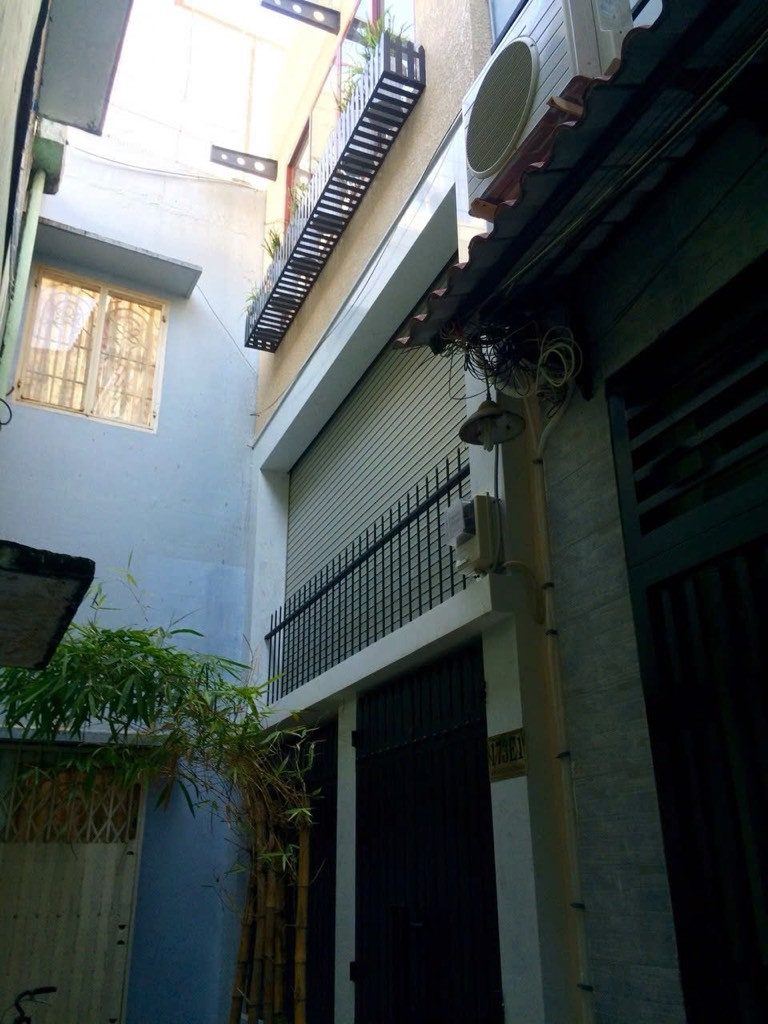 Phú nhuận, 3 tầng, thuận tiện di chuyển các quận trung tâm