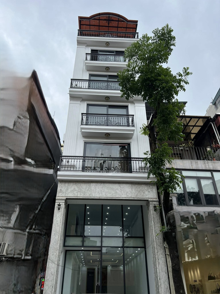 Cho thuê MBKD Thang Máy Phố Đặng Văn Ngữ 4 tầng x 80m2, thông sàn KD đỉnh