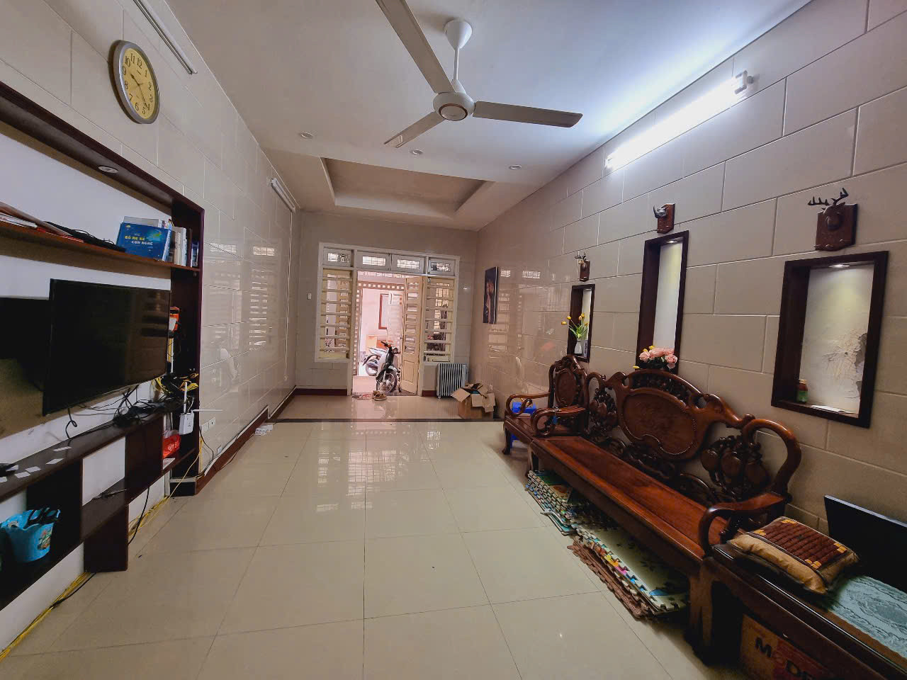 Đặng Văn Ngữ 68m, 4 tầng, mt 3.7m 15.5 tỷ Đống Đa- PHÂN LÔ VÍP ĐỐNG ĐA - Ô TÔ - LÀN 2 SAU MẶT PHỐ