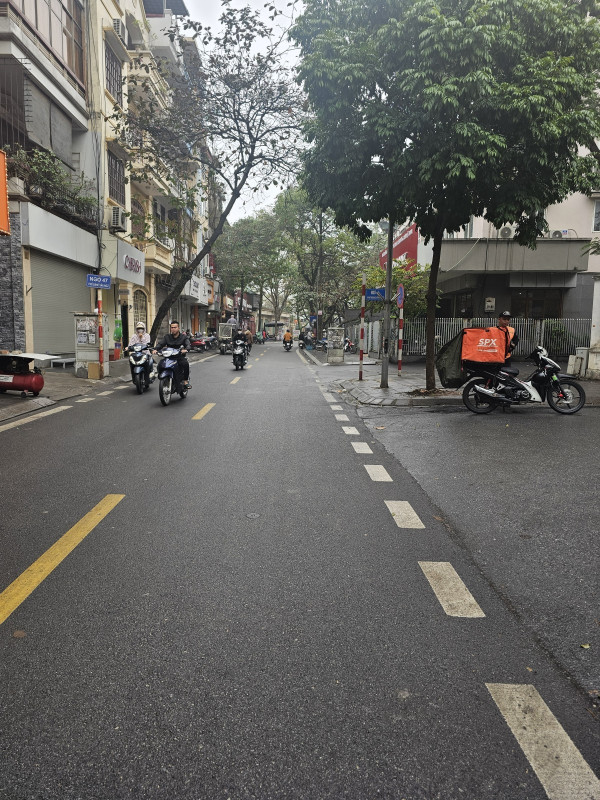 Bán nhà Mặt phố Đặng Văn Ngữ (Đống Đa) 75/85m, 5 tầng, mt 4m, giá 28 tỷ,