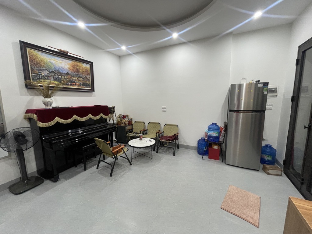 BÁN NHÀ ĐẸP 5 TẦNG FULL NỘI THẤT - VỊ TRÍ ĐẮC ĐỊA NGÕ THÔNG, KINH DOANH ĐẶNG VĂN NGỮ - CHỈ VIỆC XÁCH VALI VỀ Ở!