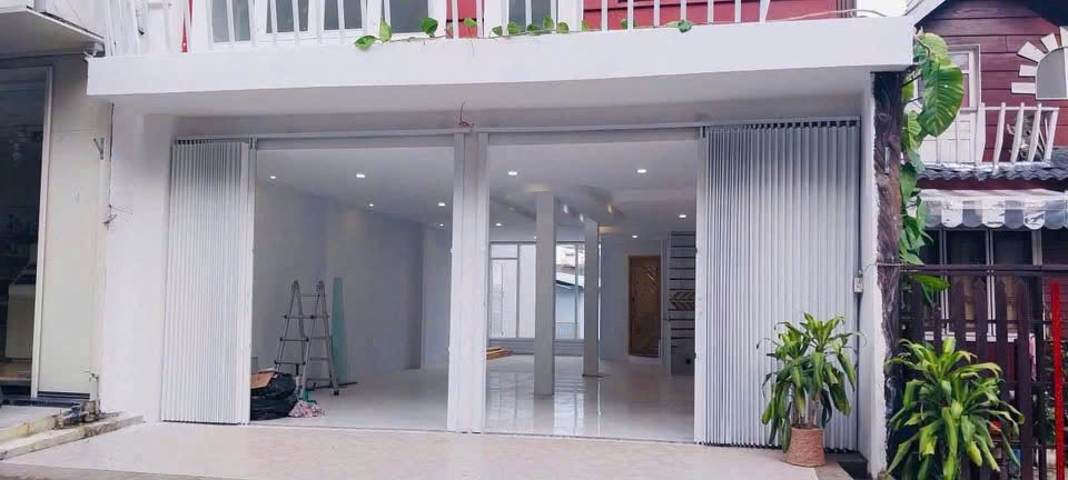 CHO THUÊ MẶT BẰNG MẶT TIỀN ĐÀO DUY TỪ, P4