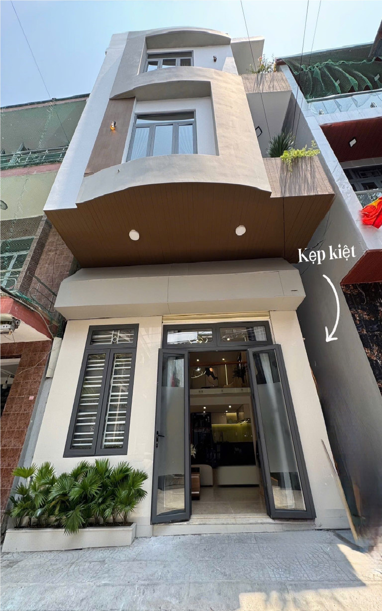 ♣ Nhà đường nhựa 3.75m lề 1.5m gần Big C Chợ Cồn, 50m2, 3.5 tầng cứng đẹp, KD, 4.95 tỷ