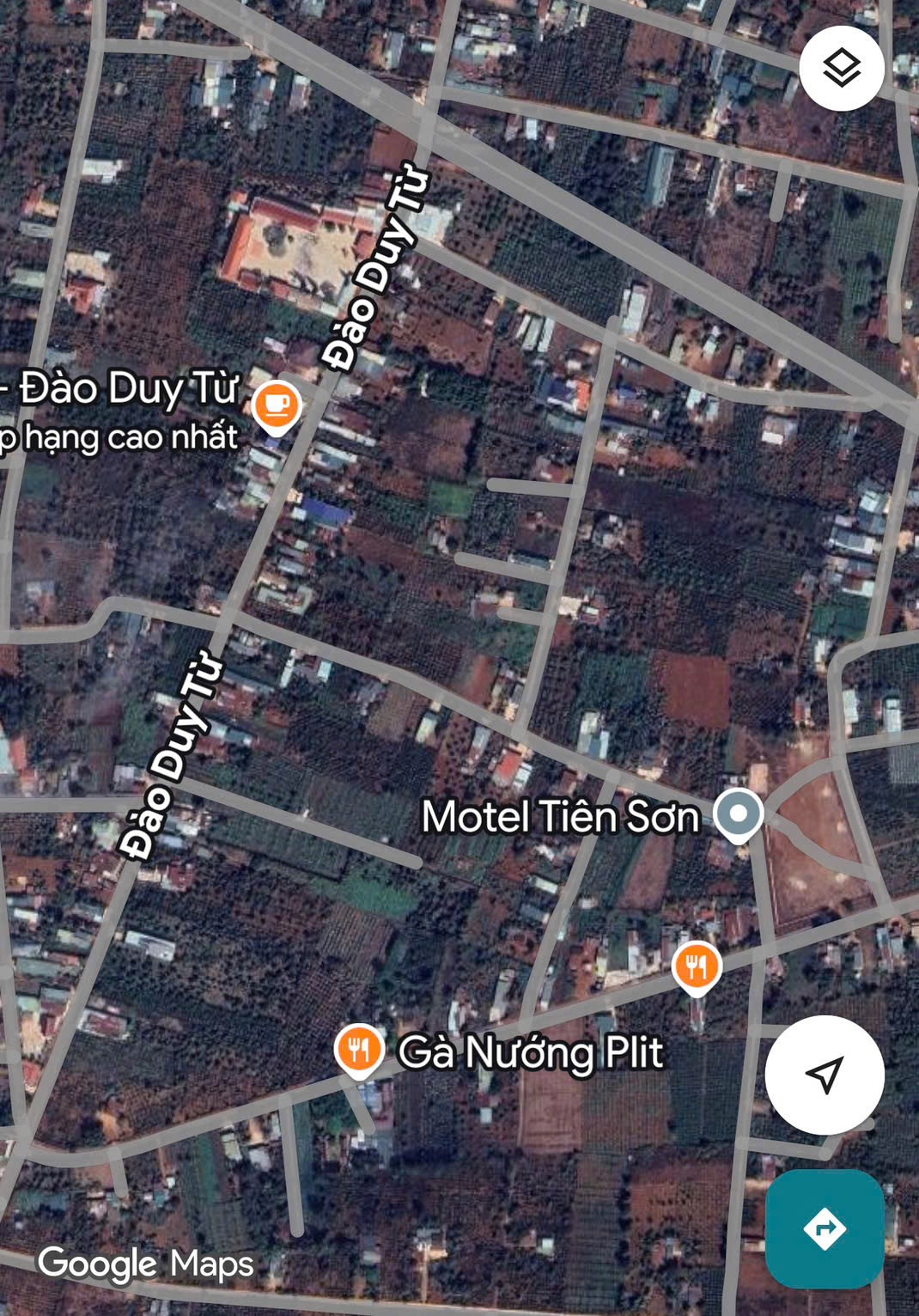 👉 Hơn 1.500m2 Đất hẻm Đào Duy Từ - gần gà nướng Plit