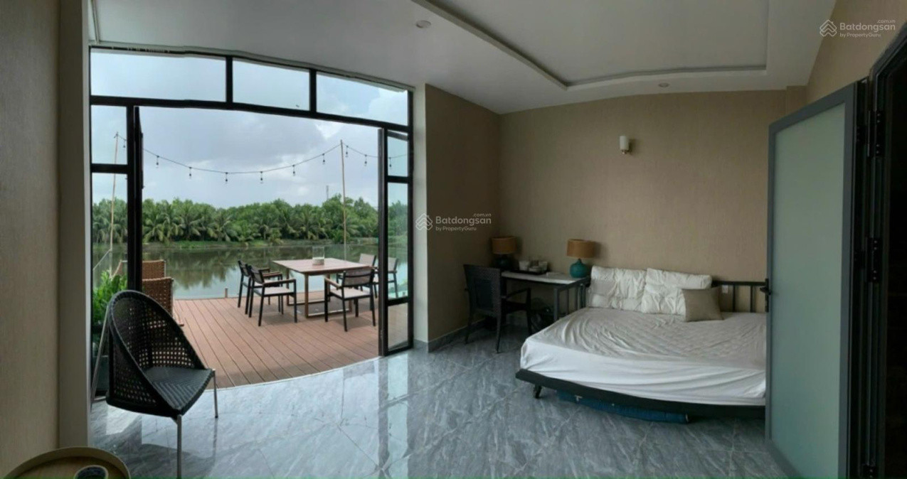 Nhà 4 tầng khu Compound riêng, view sông, công viên, sau lưng hồ nước cực Chill, full NT, chỉ 7tỷ95