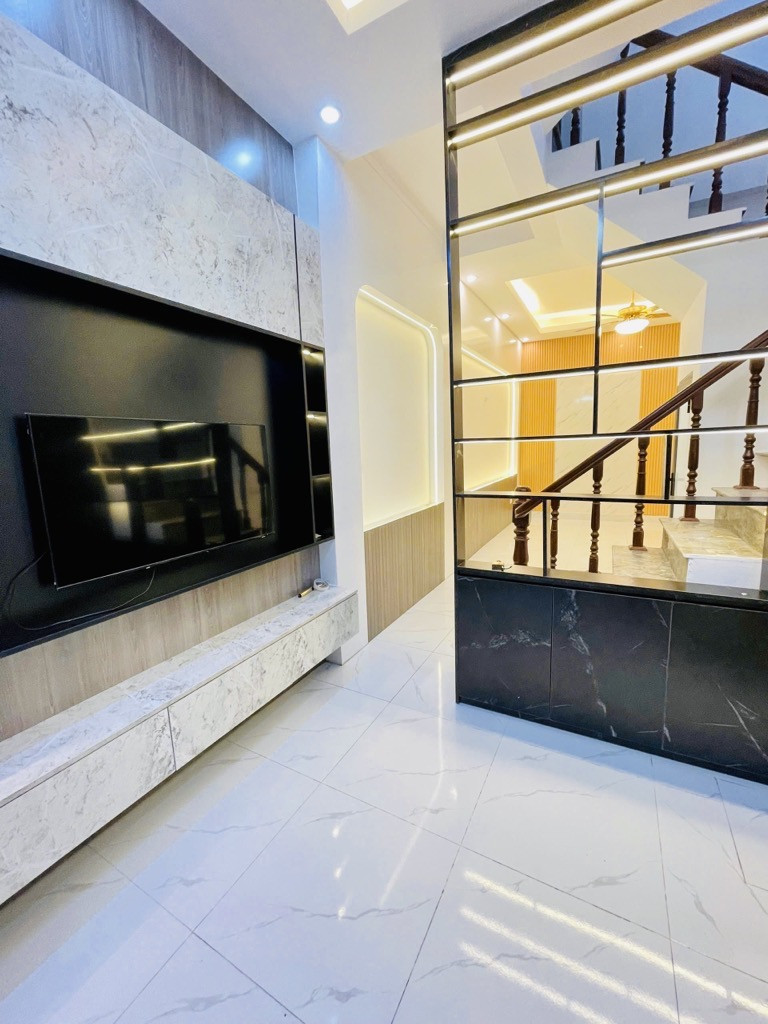 Bán nhà Đào Tấn, Ba Đình, 29m2, 4 tầng, chỉ 6.8 tỷ