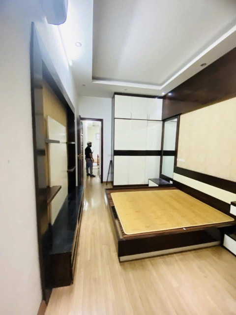 Bán Nhà! Đào Tấn,Oto,kinh doanh VIP,DT: 35/45m2 x 5Tầng,Giá: 10.9 tỷ Ba Đình
