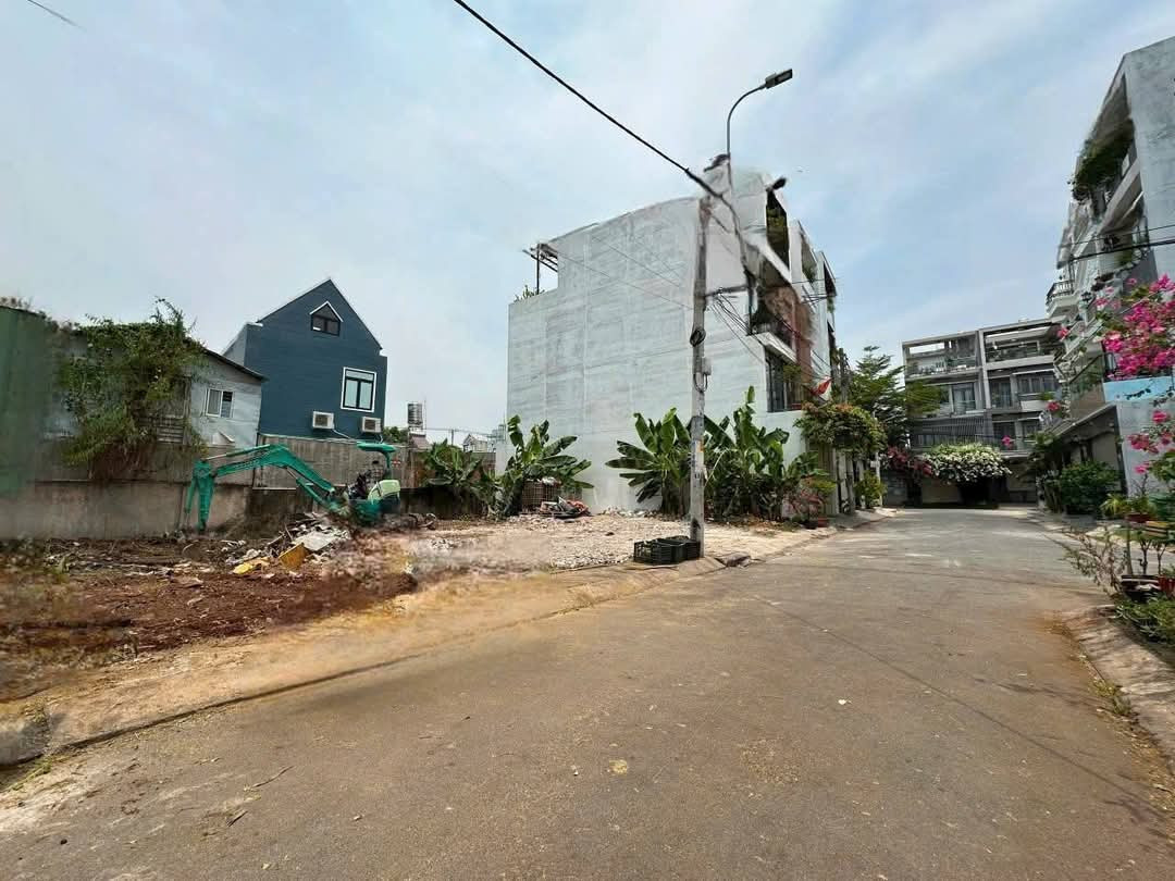 ĐẤT THỔ CƯ 80M2_ĐƯỜNG NHỰA 8M _ XÂY DỰNG NGAY _ HTP NHÀ BÈ