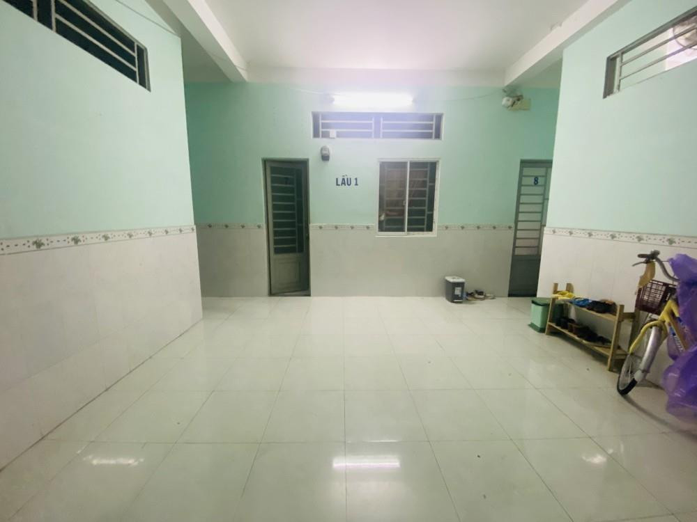 **Bán nhà mặt tiền Đất Thánh** phường 6, quận Tân Bình; 270m2 - 38 tỷ