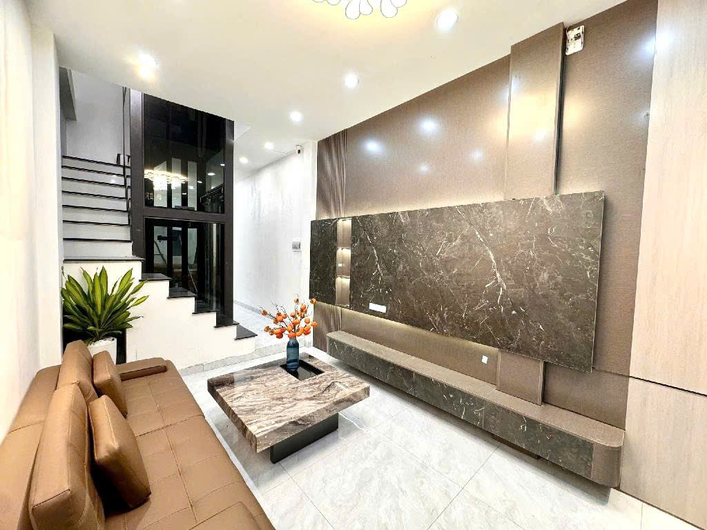 SIÊU PHẨM VẠN PHÚC -Ô TÔ - 5 TẦNG THANG MÁY -FULL NỘI THẤT -KINH DOANH