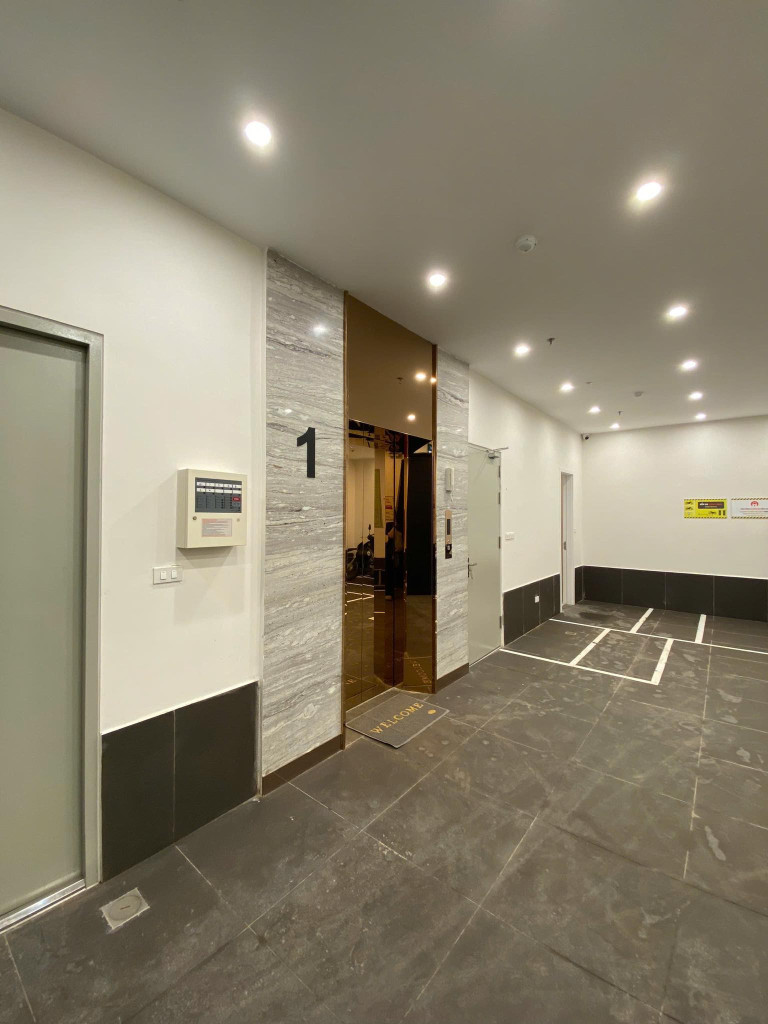 Bán Tòa CHDV (Apartment) Đê La Thành- Ô Chợ Dừa 74m/ 7T Thang máy, MT 7m 25 Tỷ