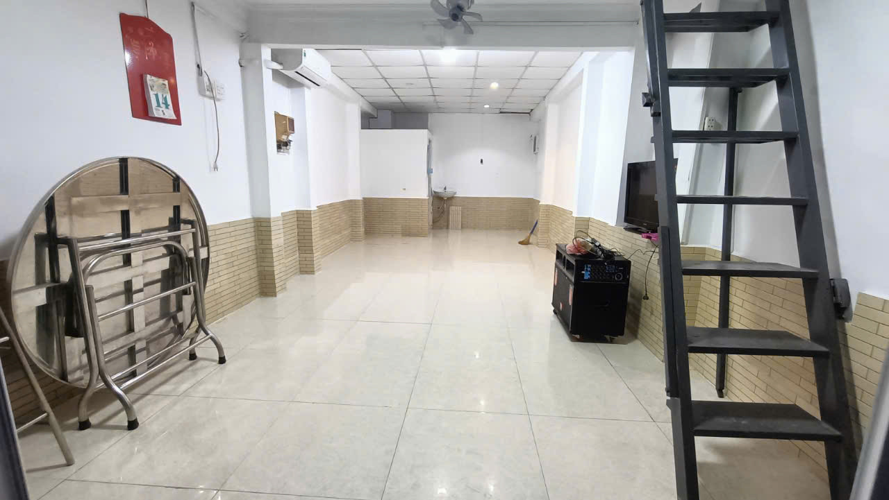 Nhà 3,8 triệu hẻm Đề Thám