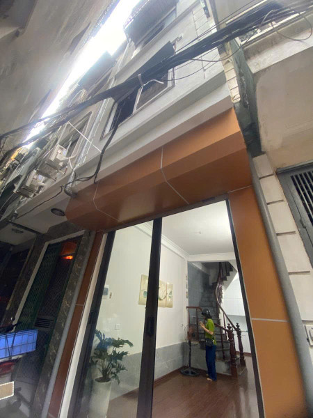 Ngõ Đê Tô Hoàng - Hai Bà Trưng - Hà Nội