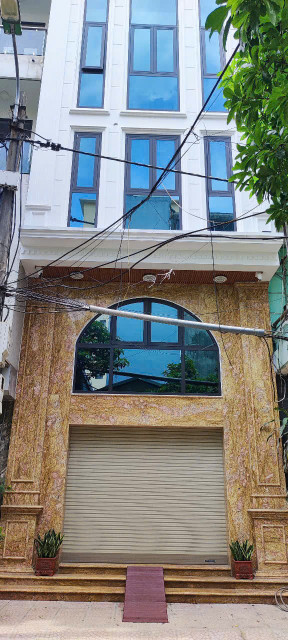 Cho thuê MBKD Đền Lừ 2, 3 tầng x 65m2, KD đỉnh