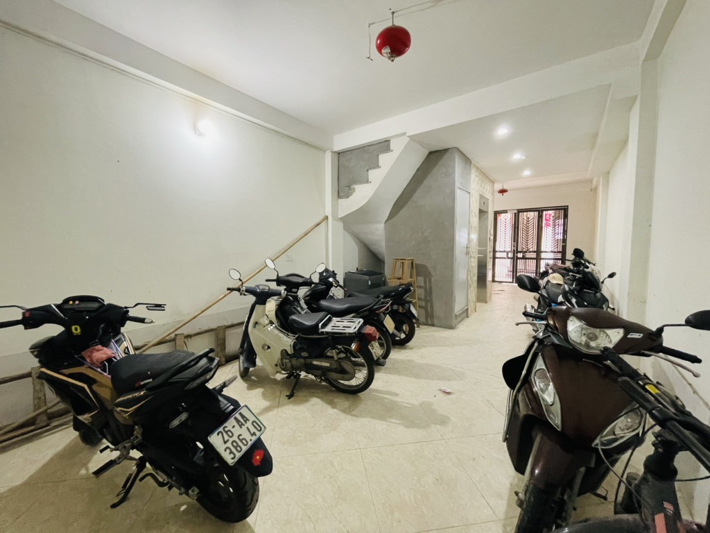 SIÊU PHẨM ĐẦU TỬ DÒNG TIỀN 600TR/NĂM, 10 PHÒNG KHÉP KÍN, FULL ĐỒ SÁT PHỐ HOÀNG MAI 7.8 Tỷ