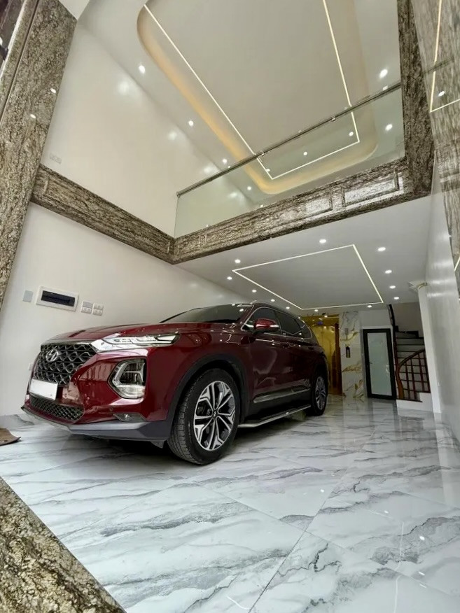 🏠 Mặt Phố Phân Lô Vip Hoàng Mai – 7 Tầng Gara Thang Máy – Sát Hồ Đền Lừ – Giá 18.1 Tỷ