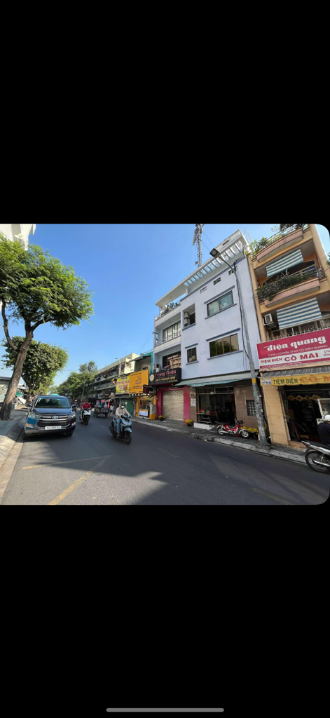 Mặt tiền đường su van hanh ..11 ty(co thương lượng) chính chủ.thuận tiện cho thuê hay kinh doanh
