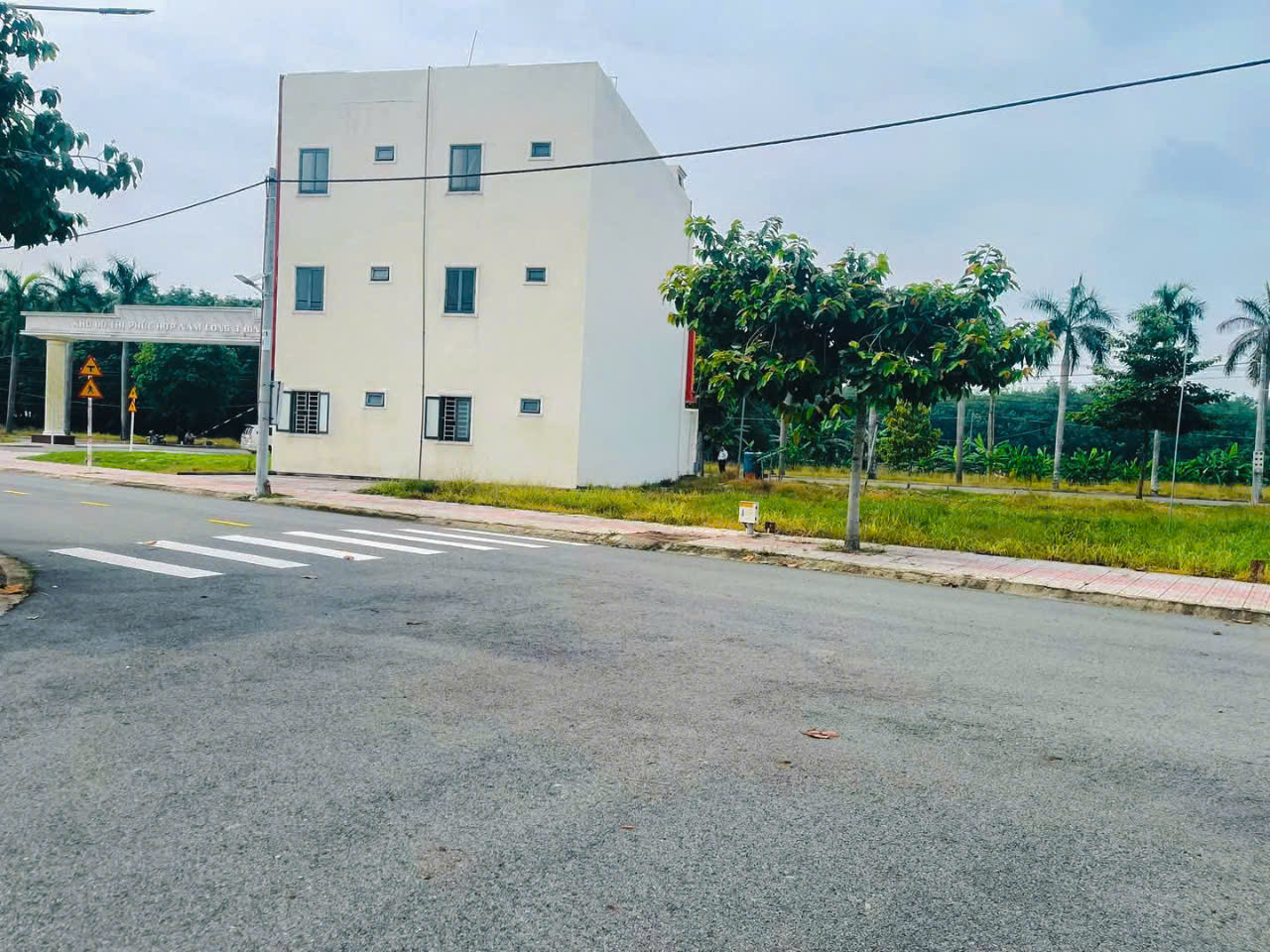 Cần bán 1 lô đất Phường Long Nguyên TP Hồ Chí Minh Giá Ngợp