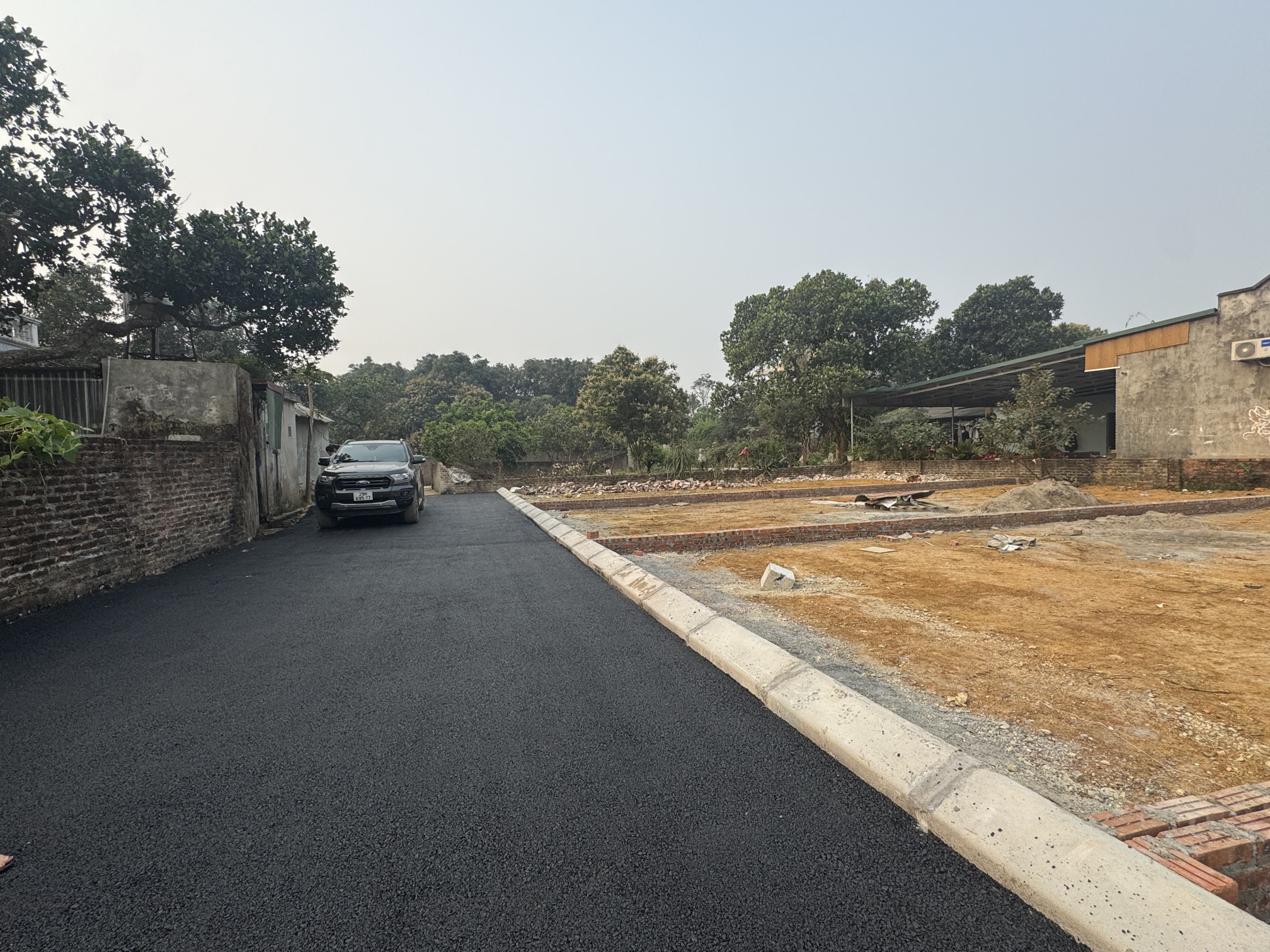 Bán đất thổ cư 100 m2 đường trước nhà 5,7 mét giá chỉ hơn 2 tỷ