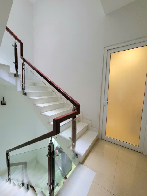 BÁN NHÀ ĐẸP CHÍNH CHỦ - ĐIỆN BIÊN PHỦ - P17 BÌNH THẠNH - 4 TẦNG BTCT - 4PN LỚN - GẤP BÁN - 13.5 TỶ - TL