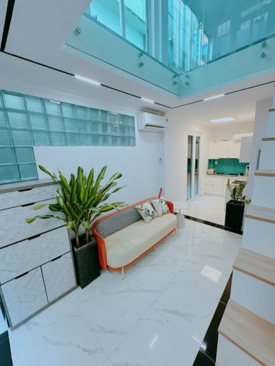 NHÀ ĐIỆN BIÊN PHỦ MỚI ĐẸP - 3 TẦNG - 2 PN - LÔ GÓC THÔNG THOÁNG - CÁCH HẺM XE HƠI 20M - GIÁ CHỈ 3.8 TỶ