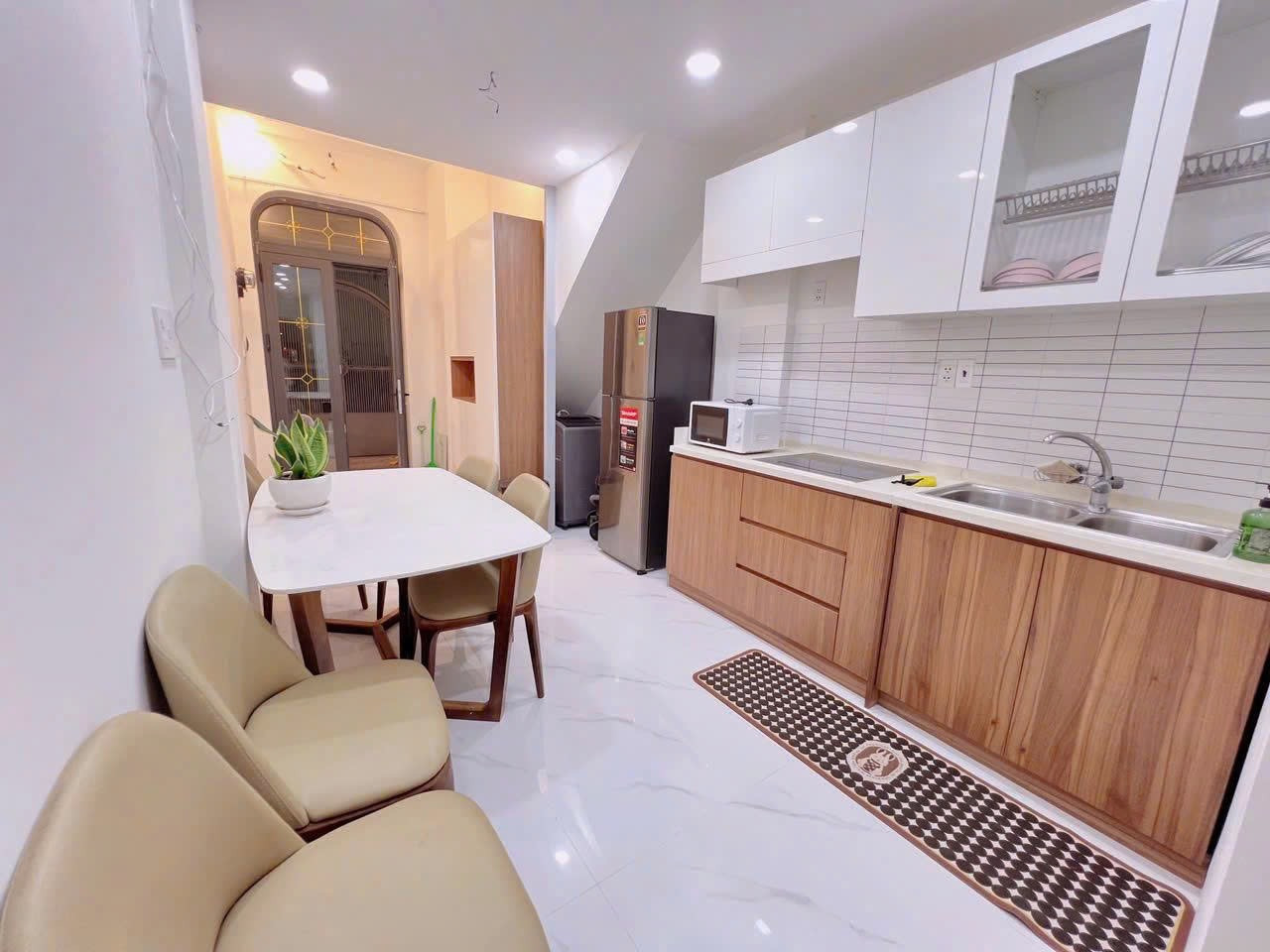 🏠 CHO THUÊ NHÀ NGUYÊN CĂN – QUẬN 10