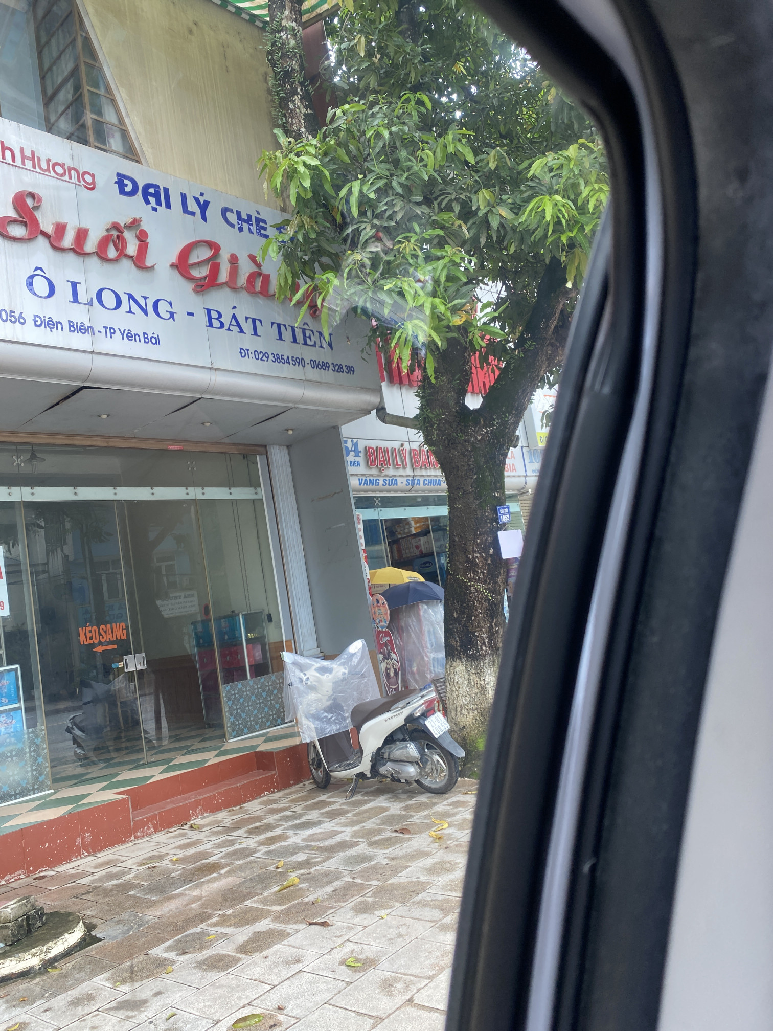 Bán nhà 63m2m² ngang 4,5m giá 9 tỷ Phường Yên Bái