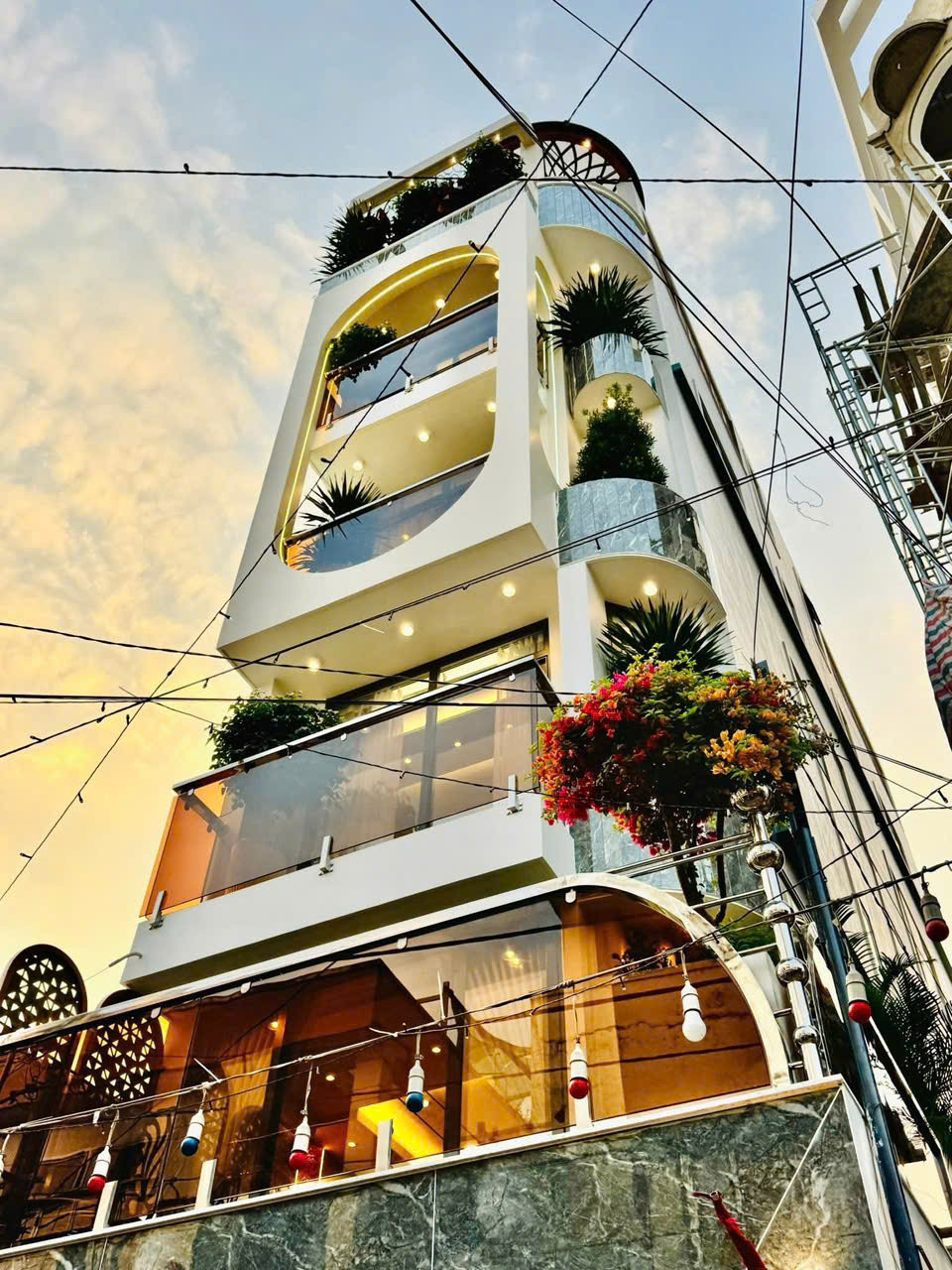Nhà đẹp giá thỏa thuận gần MT Diên Hồng, P.1, Q. Bình Thạnh – 67.6m2 giá 2tỷ630tr. Sổ chủ giữ.