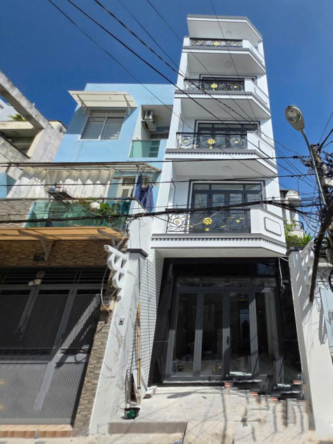 ⭐️ Nhà mới MT 5 tầng sàn 246m2, Đ.6m – Diên Hồng BT