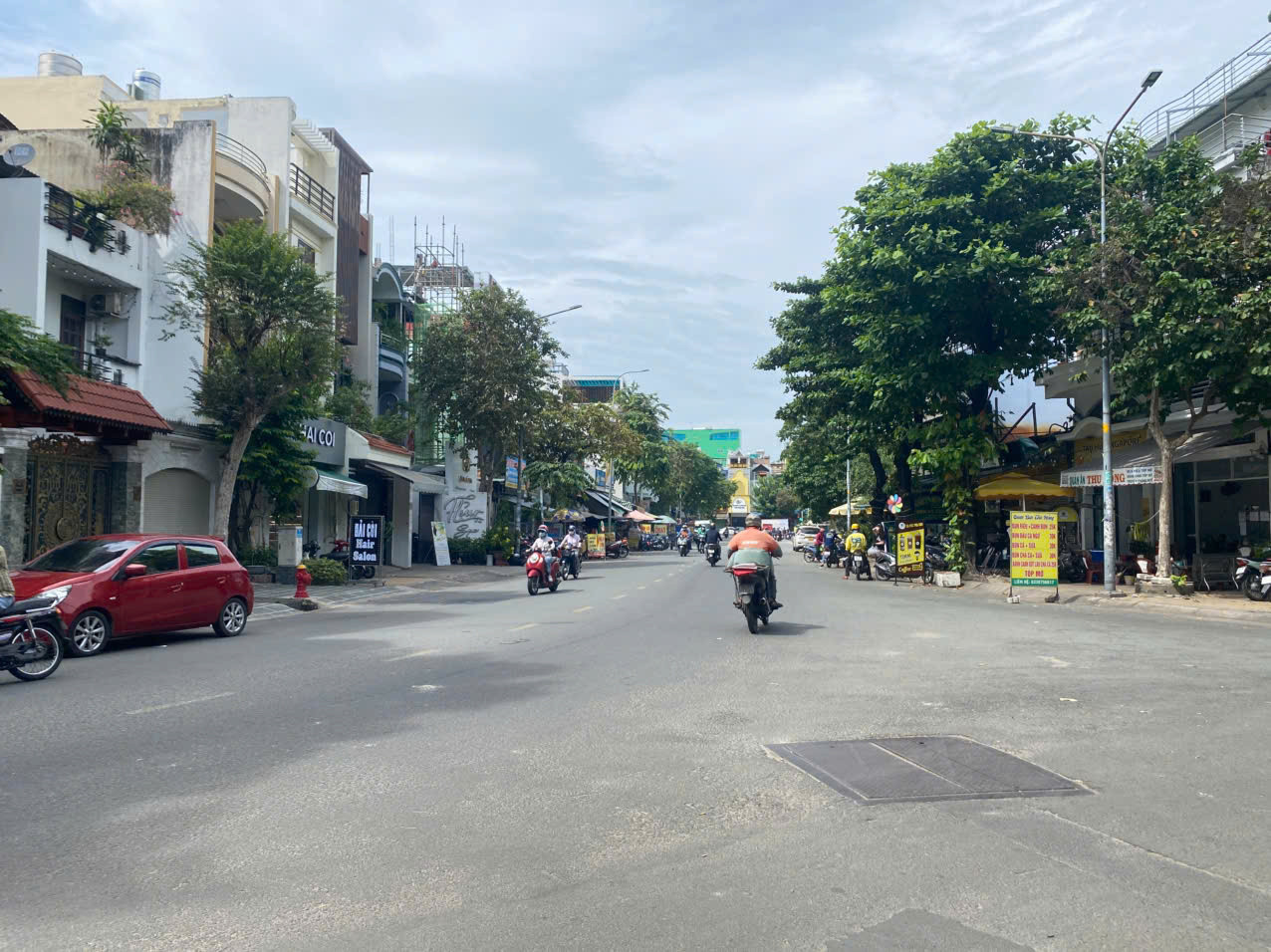🏡🏡SIÊU PHẨM BIỆT THỰ LÔ GÓC - MẶT TIỀN 20M - THU NHẬP 100 TRIỆU/THÁNG - TÂN PHÚ
