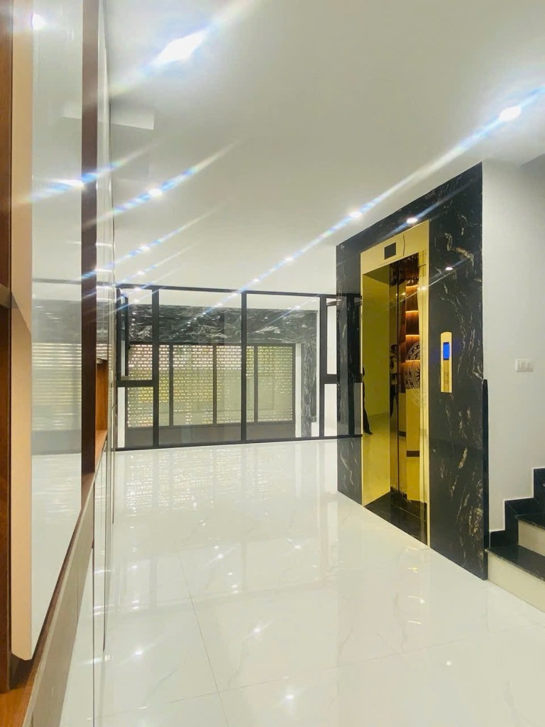Bán nhà đẹp mặt phố Định Công Thượng! Nhà mới, thang máy, cao đẹp sừng sững – 80m2 x 7 tầng – Chỉ 26.38 tỷ
