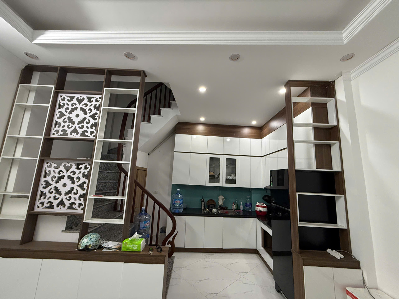 Cho thuê nhà nguyên căn mới ngõ 276 Định Công, 35m2 x 5 tầng, 3 ngủ khép kín.
 12tr5