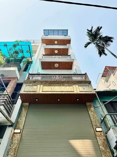 Hiếm! Bán nhà Định Công Hoàng Mai, 6 tầng thang máy, ô tô đỗ cửa, lô góc, 50m2, mặt tiền 4.6m, 11.8 tỷ