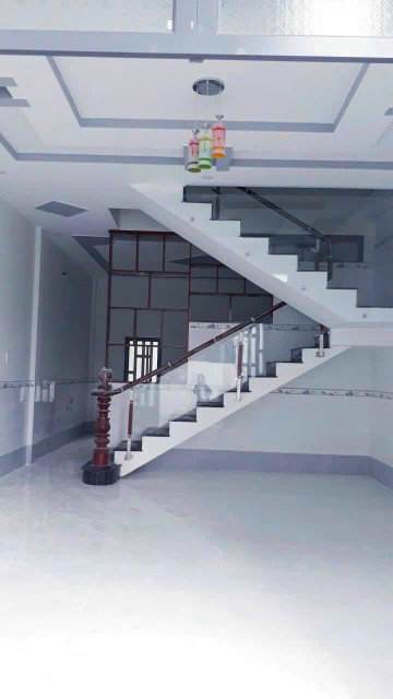 Nhà phố sổ hồng riêng 1 tỷ690 cách chợ Bình Chánh 3km liền kề TPHCM