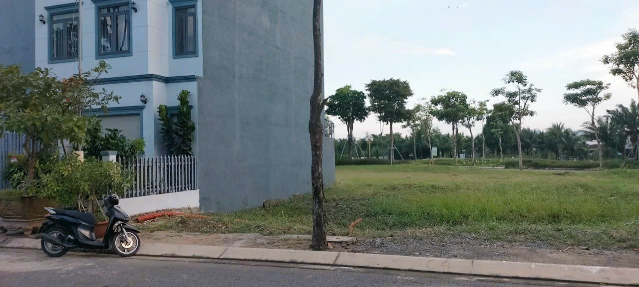 Bán nền 6x18 Five Star Eco City, Đinh Đức Thiện,  Phước Lý, Cần Giuộc, Long An