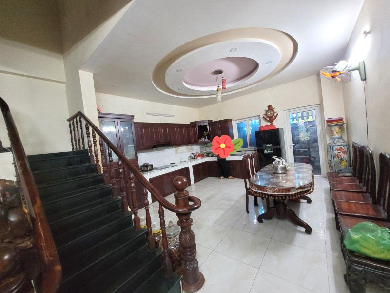 Ngộp giảm Sốc 1.9 tỷ Siêu Phẩm 4 Tầng Mặt Tiền 90m2_5*18 Chỉ Hơn 8 tỷ Khu Vip Tăng Nhơn Phú B Thủ Đức Quá Ngon