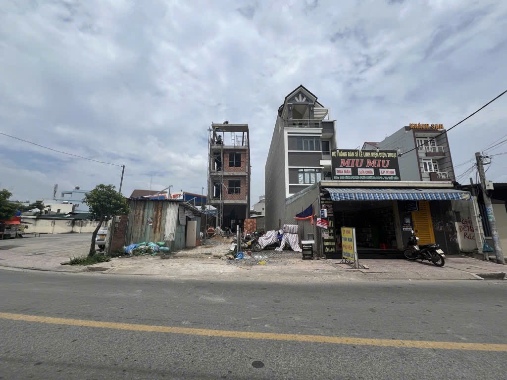 Thửa 720; 721 Tờ 38 Đình Phong Phú 157 1 3.9 40 11 Tỷ Tăng Nhơn Phú B, Q9  - ĐC Nam - Khối Trần Gia - Hoa hồng 3% Giá Bán