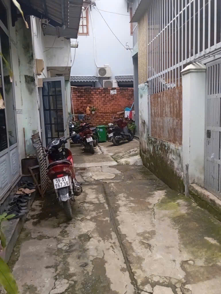195.9C Đình Phong Phú 65 1 5 13 3.9TỶ Phường Tăng Nhơn Phú B - Q9  - ĐC Nam - Khối Trần Gia - Hoa hồng 3% Giá Bán