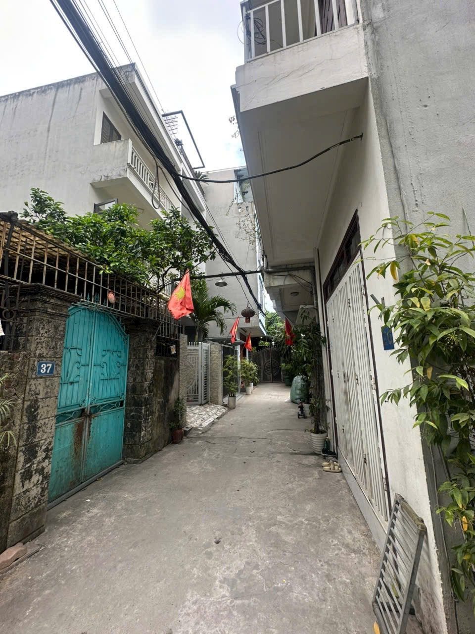 Bán 41M Đất cầu diễn mặt ngõ thông gần ô tô cách đường QL32. Khoảng 150M giá bán 6.95 tỷ