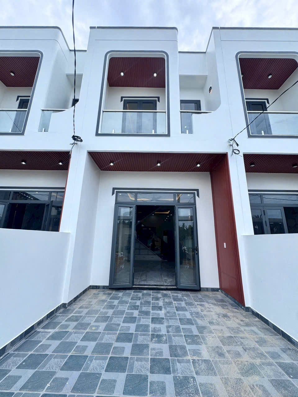Bán NHÀ VỪA HOÀN THIỆN-PHƯỜNG PHƯỚC TÂN BIÊN HÒA-SÁT VÒNG XOAY CỔNG 11