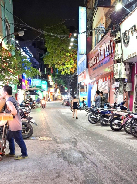 Cực hiếm! Đất Đình Thôn, Ô tô tránh, KD, 122m, MT6.2, chỉ nhỉnh 30 tỷ
