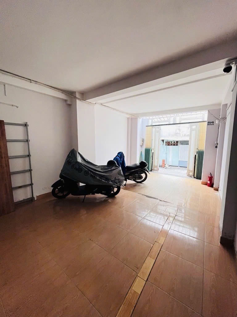 Bán nhà hẻm Lê Văn Duyệt ( Đinh Tiên Hoàng ), - Bình Thạnh, 5.8x11m, 5T - 7PN, 8.5 tỷ
