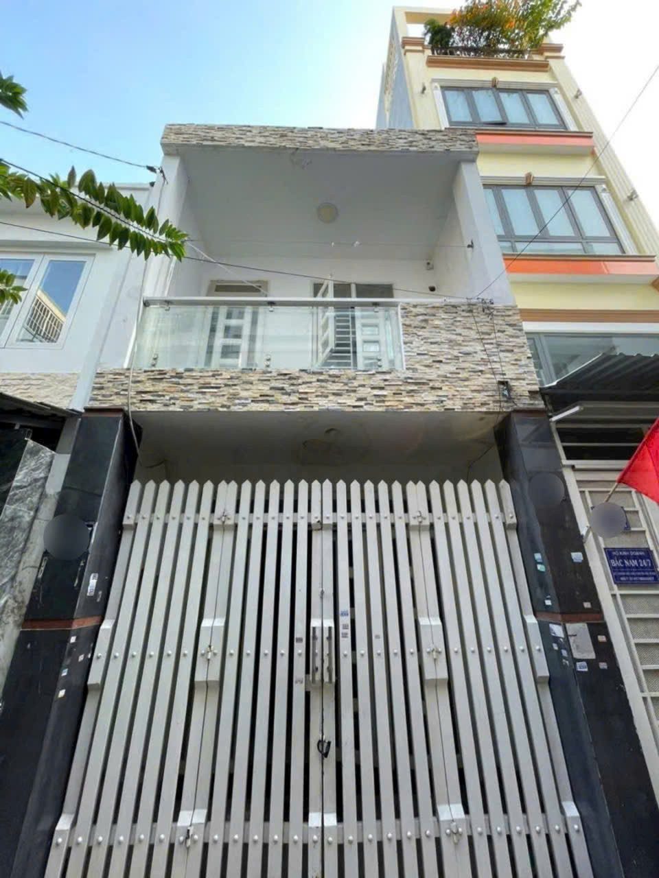Bán Nhà Đô Đốc Long - Tân Phú - Hẻm Ô Tô Thông - 46M2 - Giá 5.5 Tỷ