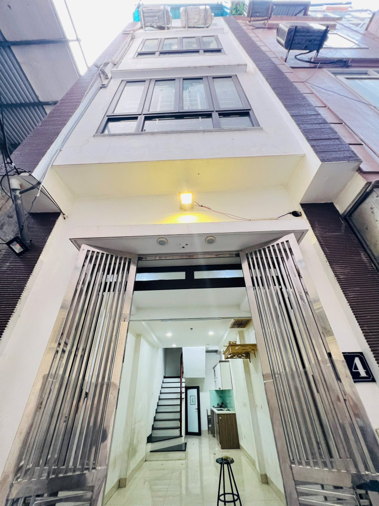 BÁN NHÀ MỄ TRÌ NAM TỪ LIÊM 30m 7.15TỶ 5 TẦNG MT 3m. NGÕ THÔNG RỘNG. NHÀ ĐẸP Ở NGAY.