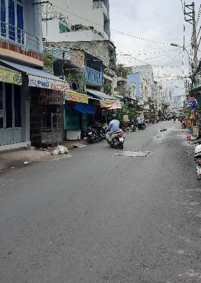 BÁN NHÀ ĐỠ NĂNG TẾ - 22M2- NHỈNH TỶ- , ĐỐI DIỆN BẾN XE MIỀN TÂY- NHÀ MỚI MUA VÀO Ở LUÔN