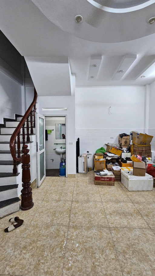 Chủ nhà cần sang tên nhà 5 tầng- Miêu Nha, Tây Mỗ, Nam Từ Liêm.