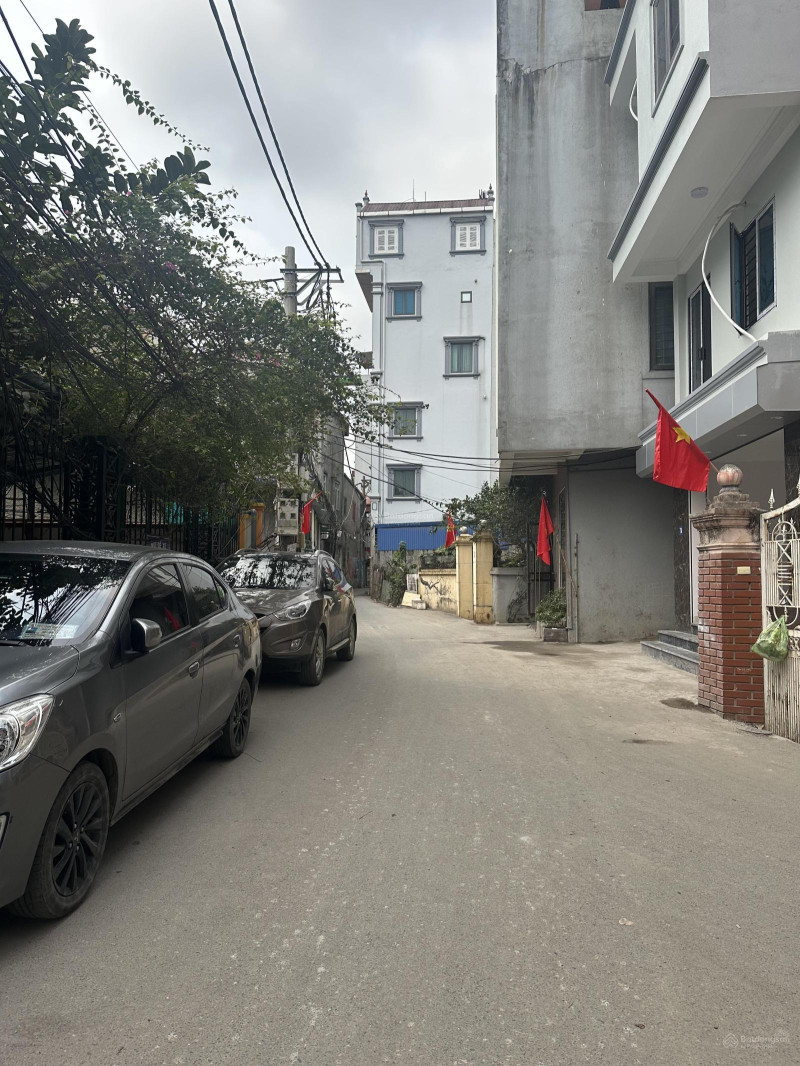 Bán nhà 4 tầng DT 70m2-MT 5m-gara ô tô-gần CV Hoà Bình-Gần phố Đỗ Nhuận-Quận Bắc Từ Liêm.Giá 15 tỷ